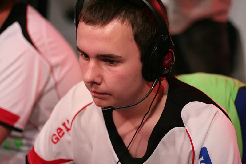 Drip or Drop: How Esports Pros Are Turning Their Look Into Their Legacy